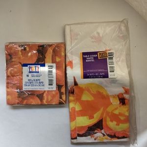 Vintage Hallmark pumpkin napkins and table cloth NWT made in USA